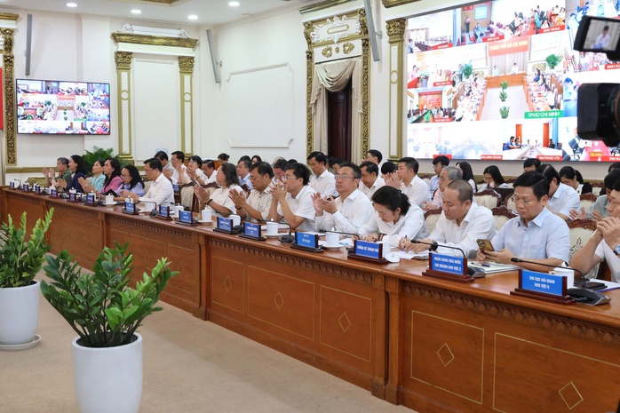 Kinh tế TPHCM đầu năm có nhiều kết quả tích cực - Ảnh 2.