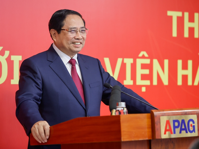 Thủ tướng Phạm Minh Ch&iacute;nh đ&atilde; tới thăm, l&agrave;m việc với Học viện H&agrave;nh ch&iacute;nh v&agrave; quản trị c&ocirc;ng - Ảnh 2.