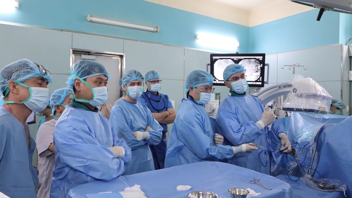 Bệnh viện B&igrave;nh D&acirc;n TPHCM: Đưa v&agrave;o sử dụng t&ograve;a nh&agrave; hiện đại 340 tỉ đồng - Ảnh 4.