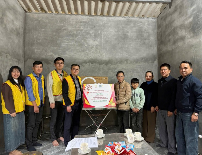 Cuộc thi viết&rdquo;L&ograve;ng tốt quanh ta lần 4&rdquo;: Nơi y đạo v&agrave; nghệ thuật c&ugrave;ng chữa l&agrave;nh nh&acirc;n thế - Ảnh 1.