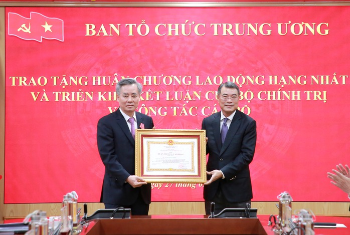 Triển khai Kết luận của Bộ Ch&iacute;nh trị về c&ocirc;ng t&aacute;c c&aacute;n bộ tại Ban Tổ chức Trung ương  - Ảnh 1.