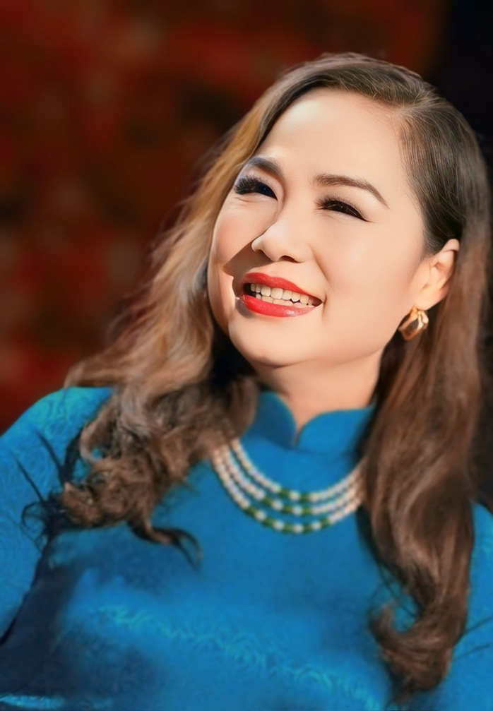 NSND Trịnh Thúy Mùi: Từ sàn diễn đến nghị trường – gửi tiếng nói văn nghệ sĩ vào Quốc hội - Ảnh 2.