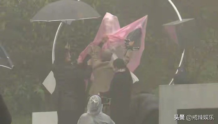 Chồng Từ Hy Viên tưởng niệm vợ gây xúc động - Ảnh 5.