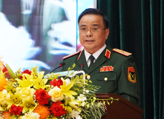 Cục Chính trị Quân khu 7 đón nhận Huân chương Bảo vệ Tổ quốc hạng Nhất - Ảnh 2.