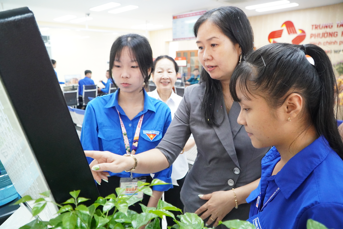 TPHCM: một Trung t&acirc;m Phục vụ h&agrave;nh ch&iacute;nh c&ocirc;ng đạt chuẩn Quốc gia vừa được đưa v&agrave;o sử dụng - Ảnh 3.