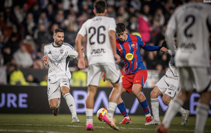  Giải m&atilde; "hiện tượng" Albacete, Barcelona đoạt v&eacute; b&aacute;n kết C&uacute;p Nh&agrave; vua - Ảnh 1.