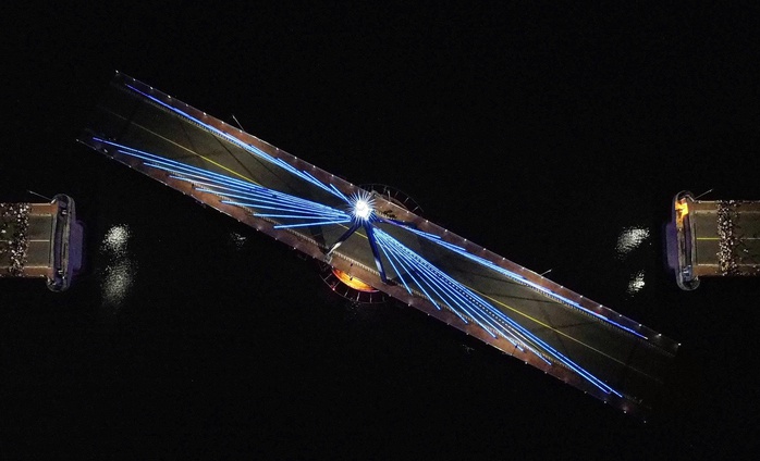 Cầu Rồng phun lửa và sông Hàn quay nhịp Tết Bính Ngọ 2026 tại Đà Nẵng - Ảnh 2. Cầu Rồng phun lửa và sông Hàn quay nhịp Tết Bính Ngọ 2026 tại Đà Nẵng - Ảnh 2.