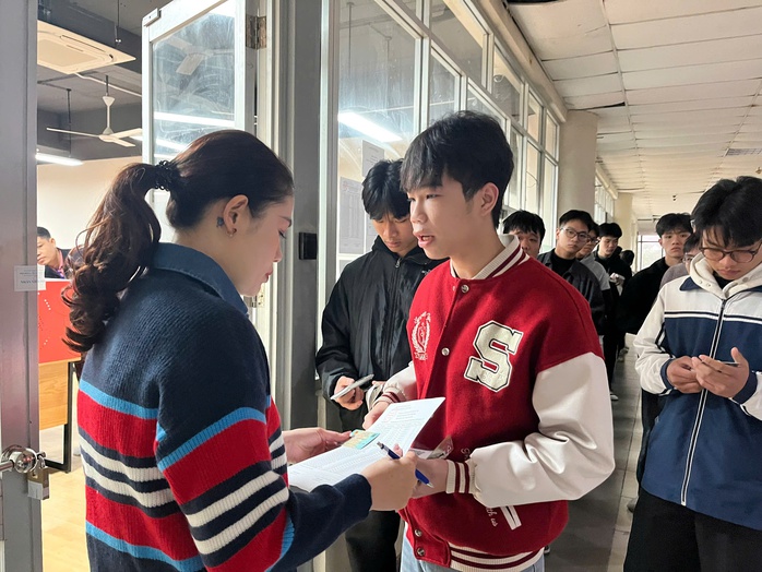 Th&iacute; sinh Hưng Y&ecirc;n l&agrave; Thủ khoa thi đ&aacute;nh gi&aacute; tư duy của ĐH B&aacute;ch khoa H&agrave; Nội - Ảnh 1.