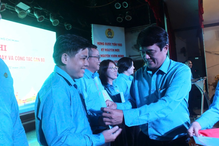 LĐLĐ TPHCM th&agrave;nh lập Tổ c&ocirc;ng t&aacute;c quản l&yacute; C&ocirc;ng đo&agrave;n Khu chế xuất - Khu c&ocirc;ng nghiệp - Ảnh 2.