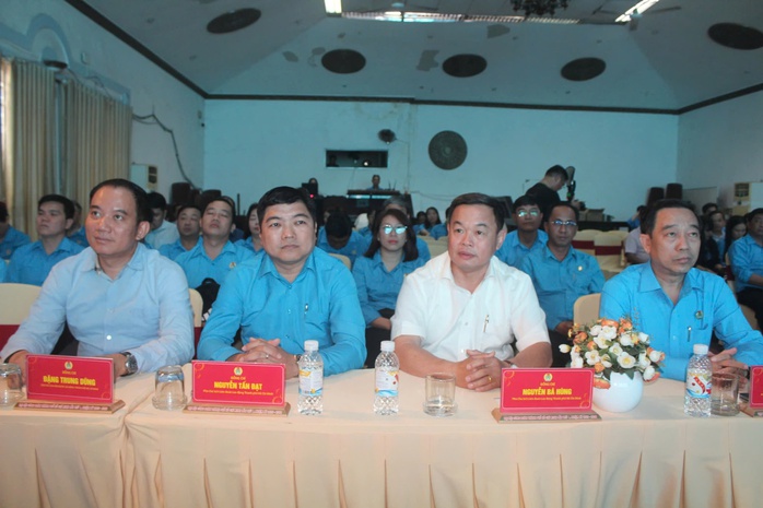 LĐLĐ TPHCM th&agrave;nh lập Tổ c&ocirc;ng t&aacute;c quản l&yacute; C&ocirc;ng đo&agrave;n Khu chế xuất - Khu c&ocirc;ng nghiệp - Ảnh 1.