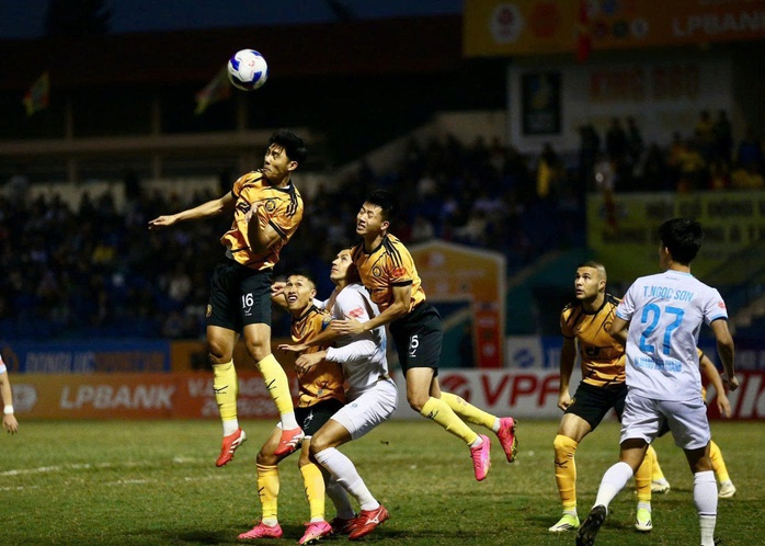 CLB Thanh H&oacute;a đứng trước kết cục buồn - Ảnh 1.