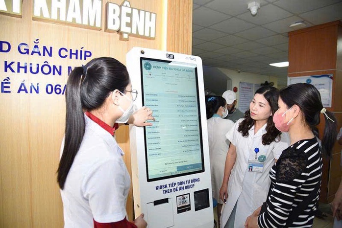 Bảo l&atilde;nh viện ph&iacute; qua ng&acirc;n h&agrave;ng: Kh&ocirc;ng phải ai cũng d&ugrave;ng được - Ảnh 3.