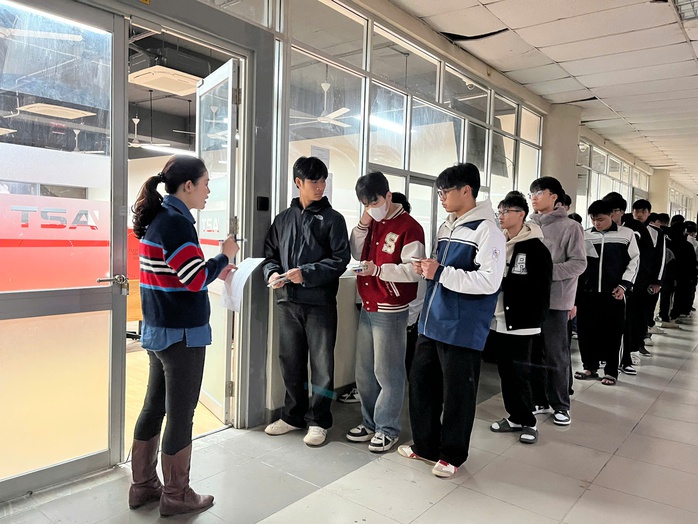 Th&iacute; sinh được đăng k&iacute; tối đa 10 nguyện vọng x&eacute;t tuyển ĐH - Ảnh 1.