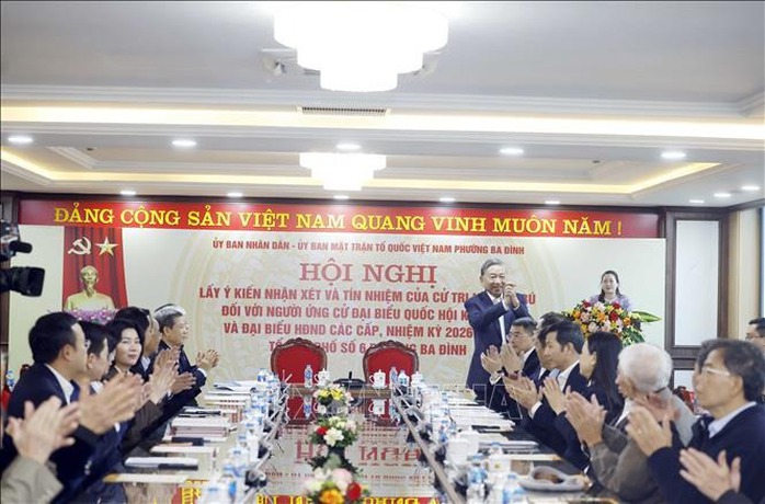 Tổng B&iacute; thư T&ocirc; L&acirc;m dự Hội nghị lấy &yacute; kiến cử tri nơi cư tr&uacute; đối với người ứng cử ĐBQH kh&oacute;a XVI - Ảnh 1.