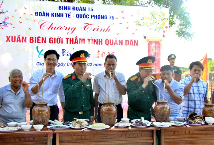 Xu&acirc;n bi&ecirc;n giới Ia O 2026: Mang Tết ấm &aacute;p đến đồng b&agrave;o v&ugrave;ng bi&ecirc;n - Ảnh 1.