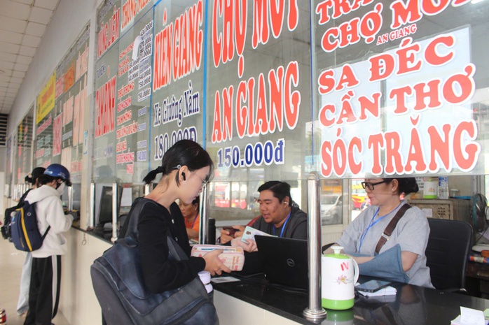 Bến xe Miền T&acirc;y tăng cường phương &aacute;n phục vụ h&agrave;nh kh&aacute;ch dịp Tế - Ảnh 2.