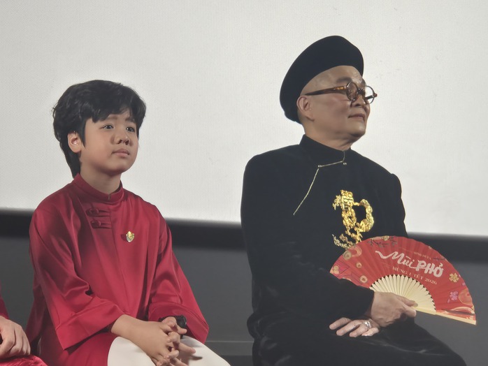 NSƯT Xu&acirc;n Hinh: "T&ocirc;i như c&aacute;i mầm mới nh&uacute;!" - Ảnh 3.