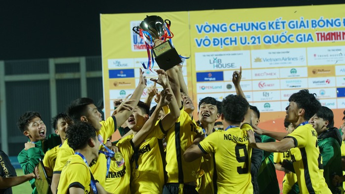 Học viện b&oacute;ng đ&aacute; Nutifood tuyển sinh kh&oacute;a 4 to&agrave;n quốc - Ảnh 4.