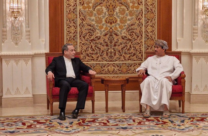 Mỹ y&ecirc;u cầu c&ocirc;ng d&acirc;n "rời khỏi Iran ngay lập tức" - Ảnh 1.