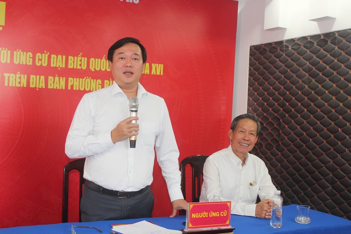 Thể hiện tr&aacute;ch nhiệm của người đại biểu nh&acirc;n d&acirc;n - Ảnh 1.