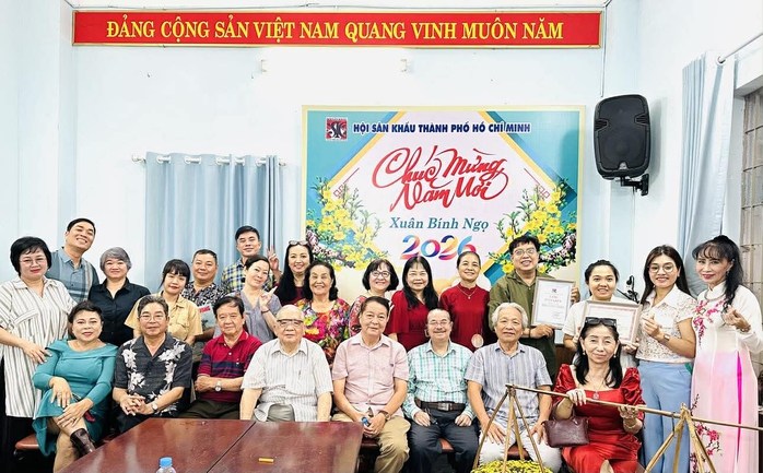 Chi hội T&aacute;c giả S&acirc;n khấu TP HCM thắng lớn - Ảnh 1.