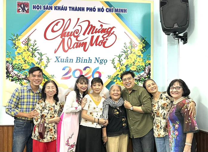 Chi hội T&aacute;c giả S&acirc;n khấu TP HCM thắng lớn - Ảnh 5.