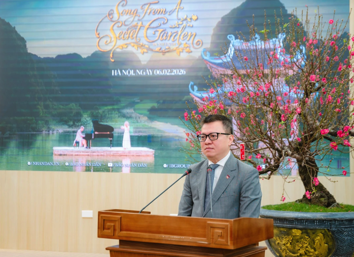 Nh&oacute;m nhạc huyền thoại Secret Garden thực hiện MV tuyệt đẹp ở Việt Nam - Ảnh 2.