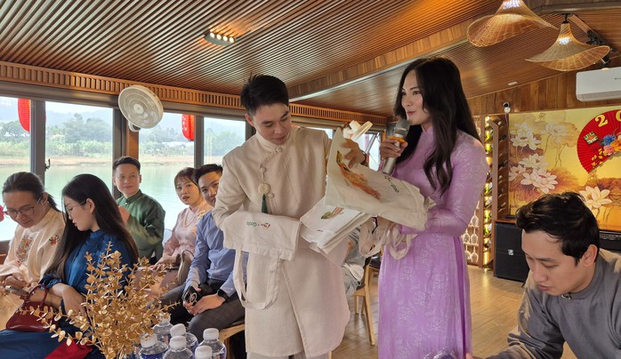 Cơn sốt &aacute;o d&agrave;i Tết 2026: 2 Triệu đơn h&agrave;ng tr&ecirc;n TikTok Shop b&ugrave;ng nổ doanh số - Ảnh 3.