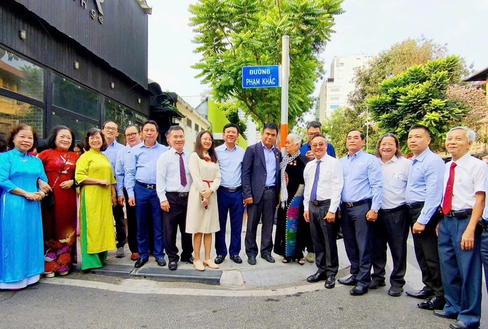 TPHCM ch&iacute;nh thức c&oacute; đường Phạm Khắc - Ảnh 3.