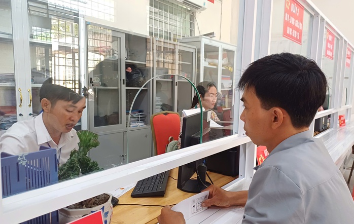 Tin vui cho c&aacute;n bộ ở C&agrave; Mau trước thềm Tết Nguy&ecirc;n đ&aacute;n B&iacute;nh Ngọ - Ảnh 1.