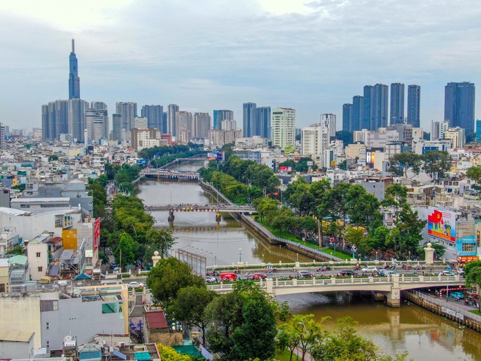 LẮNG NGHE NGƯỜI D&Acirc;N HIẾN KẾ: "Ph&ograve;ng th&iacute; nghiệm thể chế" - Ảnh 1.