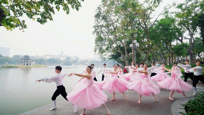 Hội Nghệ sĩ M&uacute;a Việt Nam đầu xu&acirc;n ra mắt dự &aacute;n phim m&uacute;a "Huyền Sử Việt" - Ảnh 1.