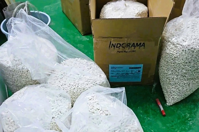 Bộ C&ocirc;ng an chỉ đạo mở rộng vụ ph&aacute; đường d&acirc;y thuốc giả, thực phẩm chức năng quy m&ocirc; lớn - Ảnh 3.