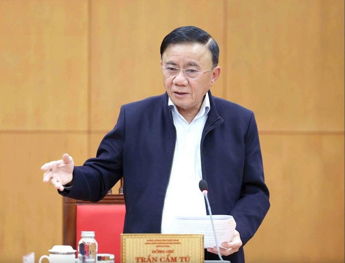 Bộ Ch&iacute;nh trị ban h&agrave;nh quy định c&oacute; nhiều đổi mới phương thức thu, nộp đảng ph&iacute; - Ảnh 1.