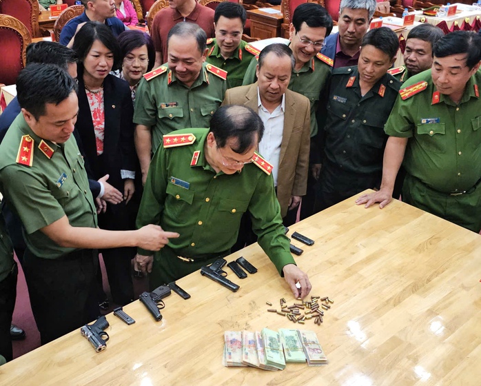 H&eacute; lộ manh mối khiến nh&oacute;m cướp ng&acirc;n h&agrave;ng ở Gia Lai lộ diện - Ảnh 3.