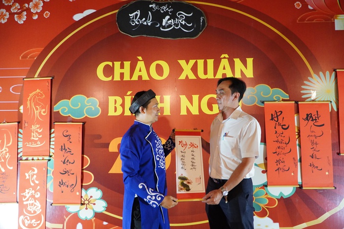 TPHCM: Phường Di&ecirc;n Hồng tưng bừng đ&oacute;n m&ugrave;a xu&acirc;n đầu ti&ecirc;n sau ng&agrave;y th&agrave;nh lập phường - Ảnh 4.