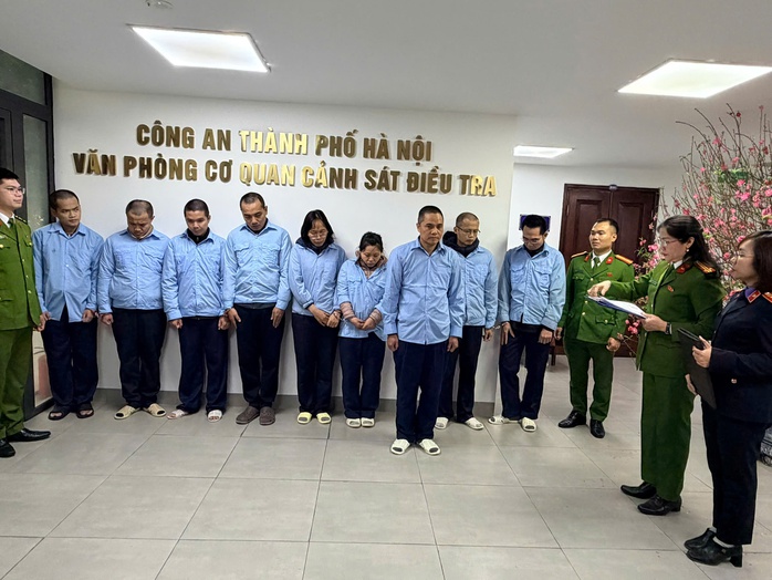 Lừa đảo ng&acirc;n h&agrave;ng hơn 300 tỉ đồng tại H&agrave; Nội: Vụ &aacute;n nghi&ecirc;m trọng 2024 - Ảnh 2.