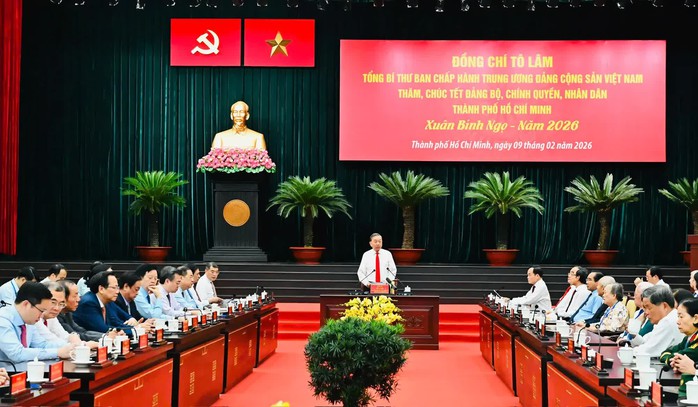 Party General Secretary To Lam extends 2026 Lunar New Year greetings to Ho Chi Minh City - Ảnh 2.