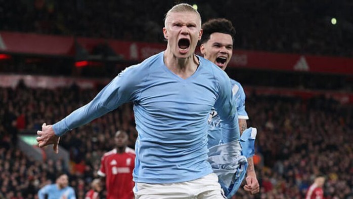 Hạ kịch t&iacute;nh Liverpool, cả Haaland lẫn Man City c&ugrave;ng đi v&agrave;o lịch sử - Ảnh 1.