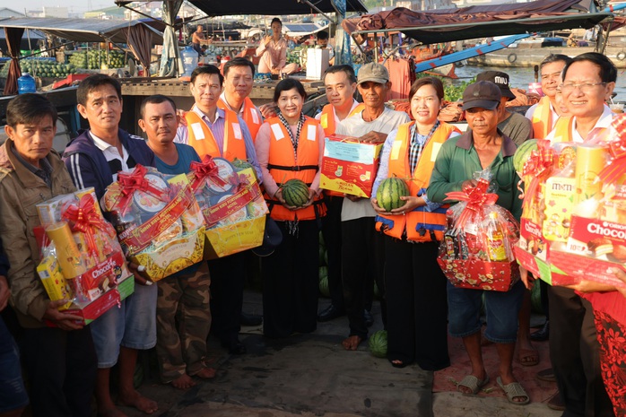 Cần Thơ tri &acirc;n người giữ hồn chợ nổi C&aacute;i Răng năm 2026 - Ảnh 6.