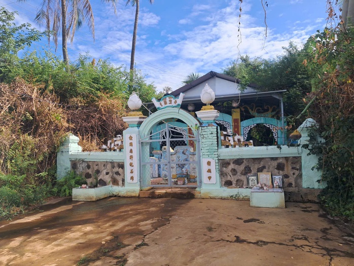 Mộ Thần Th&aacute;i Gi&aacute;m v&agrave; huyền t&iacute;ch bạch m&atilde; giữa đất Ph&uacute; H&agrave;i - Ảnh 1.