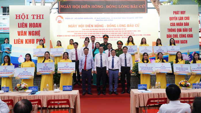 DIÊN HỒNG - Ảnh 1.