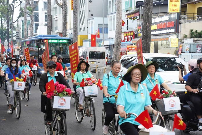 DIÊN HỒNG - Ảnh 5.