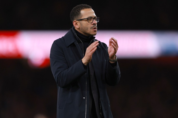 Thẻ đỏ, b&oacute;ng chết v&agrave; sai lầm chiến thuật khiến Chelsea trả gi&aacute; - Ảnh 1.