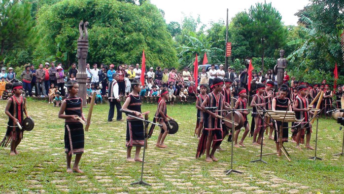 Gia Lai kích hoạt kế hoạch giữ hồn cồng chiêng Tây Nguyên - Ảnh 1.