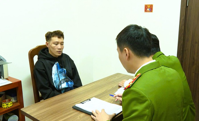 C&ocirc;ng an Thanh H&oacute;a b&aacute;c th&ocirc;ng tin c&ocirc;ng an x&atilde; "tra tấn, đ&aacute;nh người nhận viện" - Ảnh 1.