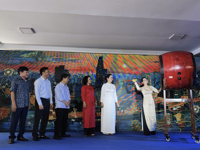 Khai mạc Ngày Thơ Việt Nam năm 2026 tại TP HCM - Ảnh 1.