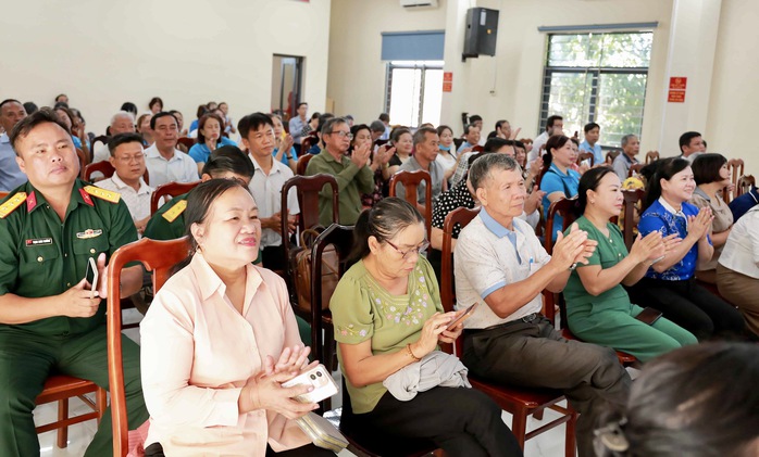 Cử tri quan t&acirc;m định hướng đầu tư của Petrovietnam tại TPHCM - Ảnh 2.