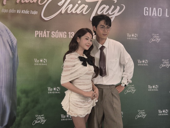 V&otilde; Điền Gia Huy từ chối Trấn Th&agrave;nh để y&ecirc;u đương Tam Triều D&acirc;ng - Ảnh 3.