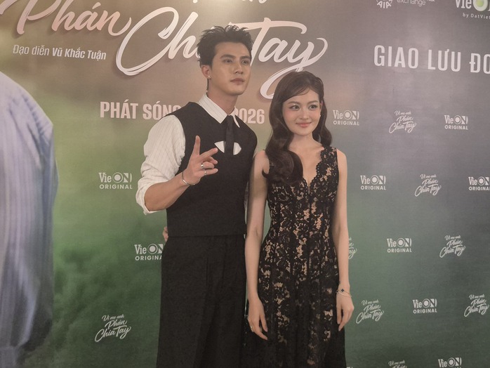 V&otilde; Điền Gia Huy từ chối Trấn Th&agrave;nh để y&ecirc;u đương Tam Triều D&acirc;ng - Ảnh 8.